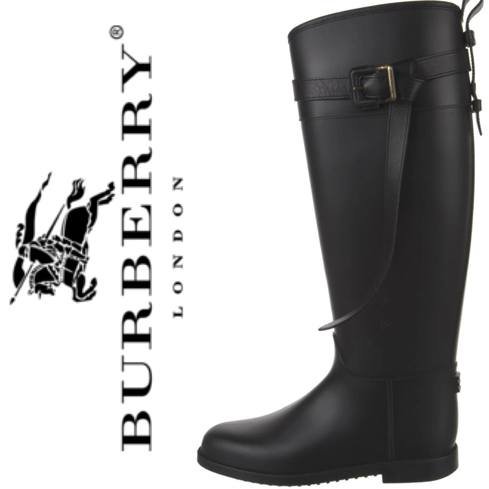 Burberry Black Equestrian Boots